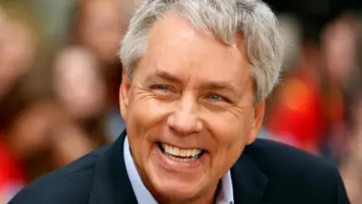 Carl Hiaasen