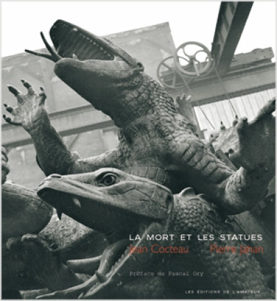 La mort et les statues. Photographies de Pierre Jahan.